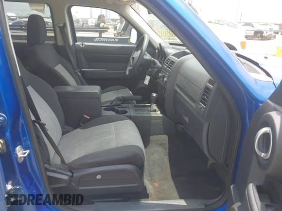 2008 Dodge Nitro SXT with VIN 1D8GT28K08W107258, listed as a IAAI auction lot 42456667 with 106,095 mi miles and . Bid and sale history available at DreamBid. Image 5.