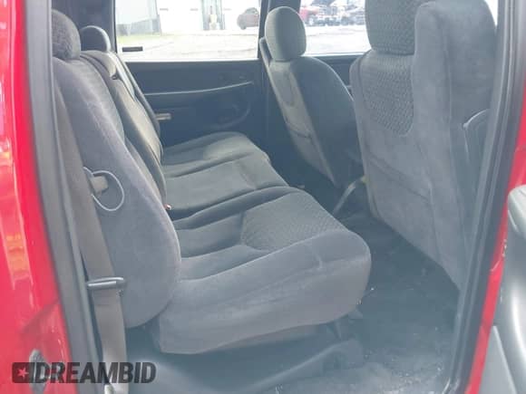 2002 Chevrolet Avalanche with VIN 3GNEK13T12G152337, listed as a IAAI auction lot 42515940 with 160,000 mi miles and . Bid and sale history available at DreamBid. Image 8.