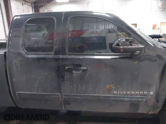 2009 Chevrolet Silverado 1500 LTZ с VIN 1GCEK39079Z205456, выставлен на аукционе IAAI как лот 42186119 с пробегом 291 572 миль миль и . История ставок и продаж доступна на DreamBid. Изображение 13.