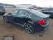 2013 Volvo S60 T6 R-Design Platinum с VIN YV1902FH9D1231456, выставлен на аукционе IAAI как лот 42788938 с пробегом 140 730 миль миль и . История ставок и продаж доступна на DreamBid. Изображение 3.