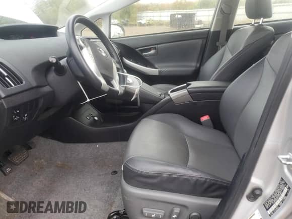 2012 Toyota Prius Three with VIN JTDKN3DU4C1539065, listed as a Copart auction lot 81664585 with 90,338 mi miles and Salvage title. Bid and sale history available at DreamBid. Image 7.