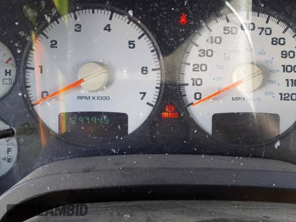 2004 Dodge 1500 ST z VIN 1D7HA18K24J210441, wystawiony jako IAAI lot #42508970 z przebiegiem 297 945 mil mil oraz . Historia ofert i sprzedaży dostępna na DreamBid. Obrazek 7.