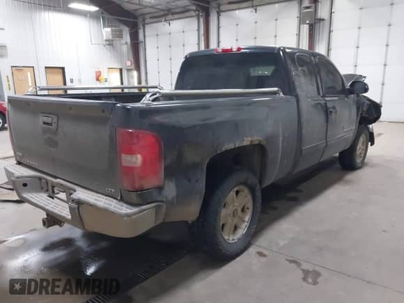 2009 Chevrolet Silverado 1500 LTZ с VIN 1GCEK39079Z205456, выставлен на аукционе IAAI как лот 42186119 с пробегом 291 572 миль миль и . История ставок и продаж доступна на DreamBid. Изображение 4.