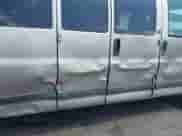 2001 Chevrolet Express с VIN 1GAHG39R711229376, выставлен на аукционе IAAI как лот 41948861 с пробегом 124 925 миль миль и . История ставок и продаж доступна на DreamBid. Изображение 6.
