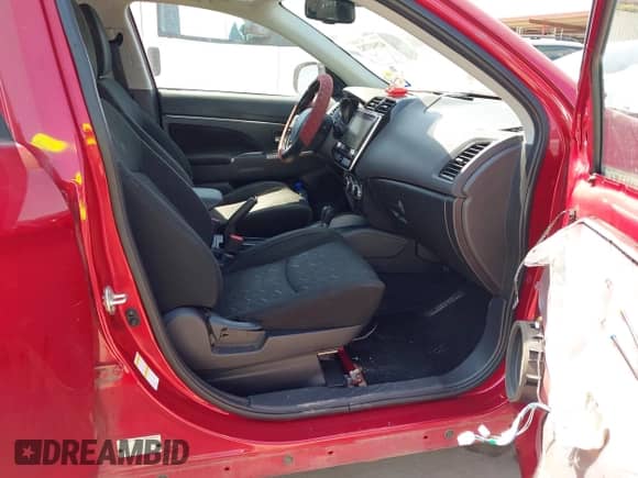 2020 Mitsubishi Outlander SE с VIN JA4AP4AU2LU005250, выставлен на аукционе IAAI как лот 42943782 с пробегом 146 357 миль миль и . История ставок и продаж доступна на DreamBid. Изображение 5.