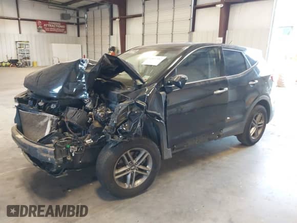 2018 Hyundai Santa Fe 2.4L with VIN 5XYZT3LB8JG551754, listed as a IAAI auction lot 43127187 with 139,734 mi miles and . Bid and sale history available at DreamBid. Image 2.