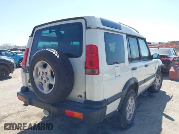 2000 Land Rover Discovery Cloth с VIN SALTY124XYA262828, выставлен на аукционе IAAI как лот 41769729 с пробегом 215 711 миль миль и . История ставок и продаж доступна на DreamBid. Изображение 4.