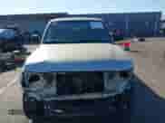 2002 Toyota Tacoma с VIN 5TEWN72N92Z032820, выставлен на аукционе IAAI как лот 43378730 с пробегом 117 296 миль миль и . История ставок и продаж доступна на DreamBid. Изображение 13.