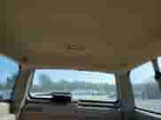 1996 Chevrolet Tahoe z VIN 3GNEK18R2TG107728, wystawiony jako Copart lot #80220555 z przebiegiem 176 207 mil mil oraz Czysty tytuł • Clean title. Historia ofert i sprzedaży dostępna na DreamBid. Obrazek 10.