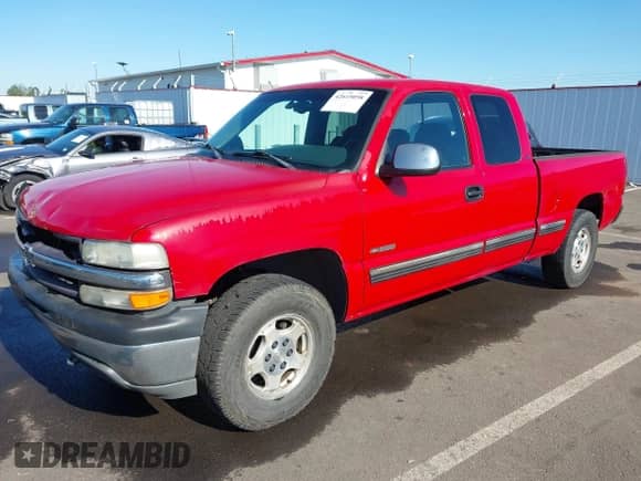 1999 Chevrolet Silverado 1500 LS with VIN 2GCEK19TXX1256387, listed as a IAAI auction lot 42615058 with 247,295 mi miles and . Bid and sale history available at DreamBid. Image 2.