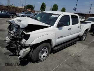 2008 Toyota Tacoma PreRunner with VIN 3TMKU72N68M014959, listed as a Copart auction lot 62143325 with Not provided miles and Salvage title. Bid and sale history available at DreamBid. Image 1.