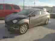 2013 Hyundai Elantra GLS z VIN 5NPDH4AE0DH220145, wystawiony jako Copart lot #82489045 z przebiegiem 168 987 mil mil oraz Czysty tytuł • Clean title. Historia ofert i sprzedaży dostępna na DreamBid. Obrazek 1.