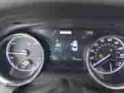 2020 Toyota Camry Hybrid XLE z VIN 4T1F31AK1LU533605, wystawiony jako IAAI lot #42790450 z przebiegiem 98 102 mil mil oraz . Historia ofert i sprzedaży dostępna na DreamBid. Obrazek 7.