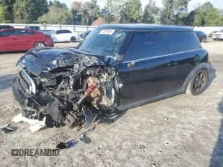 2012 MINI Hardtop S с VIN WMWSV3C59CTY25747, выставлен на аукционе Copart как лот 81261695 с пробегом 89 603 миль миль и Списание • Salvage title. История ставок и продаж доступна на DreamBid. Изображение 1.