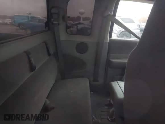 2001 Dodge Dakota Sport z VIN 1B7GG22N81S212519, wystawiony jako IAAI lot #43557080 z przebiegiem 150 028 mil mil oraz . Historia ofert i sprzedaży dostępna na DreamBid. Obrazek 8.