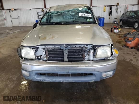 2002 Toyota Tacoma with VIN 5TENL42N72Z087380, listed as a Copart auction lot 84454855 with 291,069 mi miles and Salvage title. Bid and sale history available at DreamBid. Image 5.