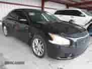 2013 Nissan Maxima S with VIN 1N4AA5AP2DC833657, listed as a IAAI auction lot 43253630 with 125,512 mi miles and . Bid and sale history available at DreamBid. Image 1.