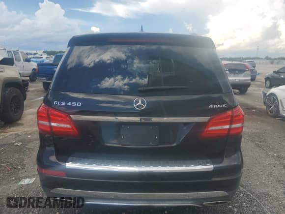 2017 Mercedes-Benz GLS 450 z VIN 4JGDF6EE3HA810036, wystawiony jako Copart lot #68623615 z przebiegiem 185 042 mil mil oraz Czysty tytuł • Clean title. Historia ofert i sprzedaży dostępna na DreamBid. Obrazek 6.
