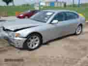 2003 BMW 7 Series 745Li с VIN WBAGN63443DR14666, выставлен на аукционе IAAI как лот 42088916 с пробегом 164 846 миль миль и . История ставок и продаж доступна на DreamBid. Изображение 17.