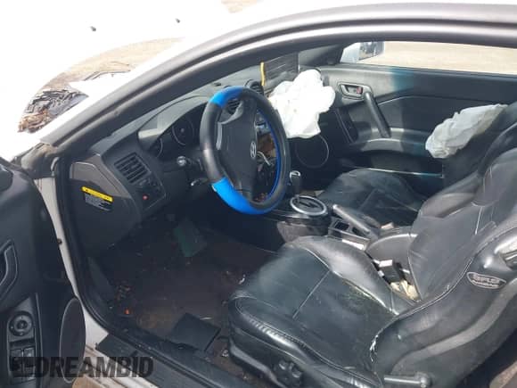 2003 Hyundai Tiburon GT с VIN KMHHN65FX3U034914, выставлен на аукционе IAAI как лот 41299314 с пробегом 204 378 миль миль и . История ставок и продаж доступна на DreamBid. Изображение 5.