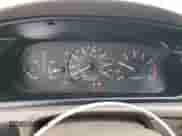 2001 Toyota Camry LE z VIN JT2BG22K910568515, wystawiony jako Copart lot #81886215 z przebiegiem 149 747 mil mil oraz Szkoda całkowita • Salvage title. Historia ofert i sprzedaży dostępna na DreamBid. Obrazek 9.