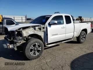 2017 Toyota Tacoma SR5 с VIN 5TFRZ5CN4HX028291, выставлен на аукционе Copart как лот 86618245 с пробегом 204 458 миль миль и Списание • Salvage title. История ставок и продаж доступна на DreamBid. Изображение 1.
