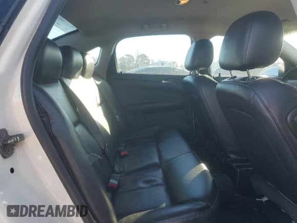 2009 Chevrolet Impala Police Police z VIN 2G1WS57M791175138, wystawiony jako Copart lot #88987555 z przebiegiem 101 765 mil mil oraz Szkoda całkowita • Salvage title. Historia ofert i sprzedaży dostępna na DreamBid. Obrazek 10.