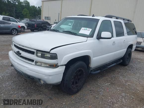 2006 Chevrolet Suburban LS z VIN 3GNFK16Z66G120834, wystawiony jako IAAI lot #42889549 z przebiegiem 268 279 mil mil oraz . Historia ofert i sprzedaży dostępna na DreamBid. Obrazek 2.