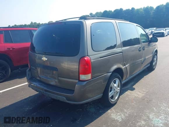 2005 Chevrolet Uplander с VIN 1GNDV03L85D185060, выставлен на аукционе IAAI как лот 42985971 с пробегом 143 052 миль миль и . История ставок и продаж доступна на DreamBid. Изображение 4.