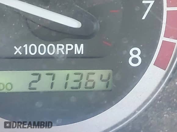 2004 Toyota Sienna XLE z VIN 5TDBA22C04S010538, wystawiony jako IAAI lot #42665547 z przebiegiem 271 364 mil mil oraz . Historia ofert i sprzedaży dostępna na DreamBid. Obrazek 7.