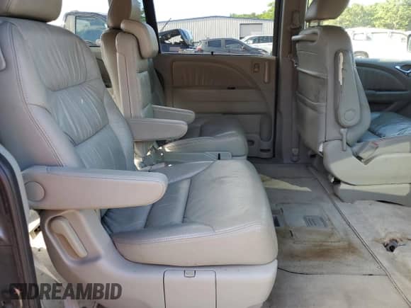2007 Honda Odyssey EX-L с VIN 5FNRL38767B045408, выставлен на аукционе Copart как лот 57781295 с пробегом 335 939 миль миль и Списание • Salvage title. История ставок и продаж доступна на DreamBid. Изображение 11.