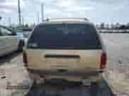 1998 Dodge Caravan SE с VIN 1B4GP44R5WB678134, выставлен на аукционе Copart как лот 54435585 с пробегом 114 279 миль миль и Списание • Salvage title. История ставок и продаж доступна на DreamBid. Изображение 6.