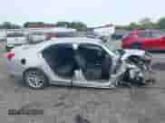 2015 Chevrolet Malibu LT z VIN 1G11C5SL0FF322443, wystawiony jako IAAI lot #43340640 z przebiegiem 149 026 mil mil oraz . Historia ofert i sprzedaży dostępna na DreamBid. Obrazek 14.