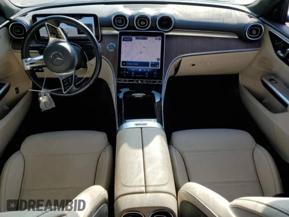 2023 Mercedes-Benz C 300 z VIN W1KAF4GB1PR148266, wystawiony jako Copart lot #81132015 z przebiegiem 25 836 mil mil oraz Czysty tytuł • Clean title. Historia ofert i sprzedaży dostępna na DreamBid. Obrazek 8.