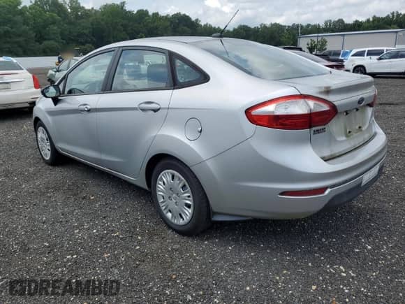 2014 Ford Fiesta S z VIN 3FADP4AJ6EM131441, wystawiony jako Copart lot #64676975 z przebiegiem 52 942 mil mil oraz Czysty tytuł • Clean title. Historia ofert i sprzedaży dostępna na DreamBid. Obrazek 2.