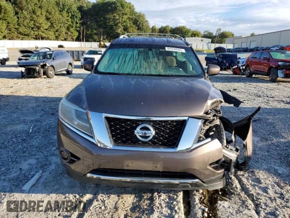 2015 Nissan Pathfinder SL with VIN 5N1AR2MN0FC709915, listed as a Copart auction lot 84930685 with 112,292 mi miles and Salvage title. Bid and sale history available at DreamBid. Image 5.