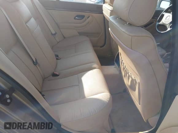 2002 BMW 5 Series 530i с VIN WBADT63492CH85212, выставлен на аукционе IAAI как лот 42457747 с пробегом 113 958 миль миль и . История ставок и продаж доступна на DreamBid. Изображение 8.