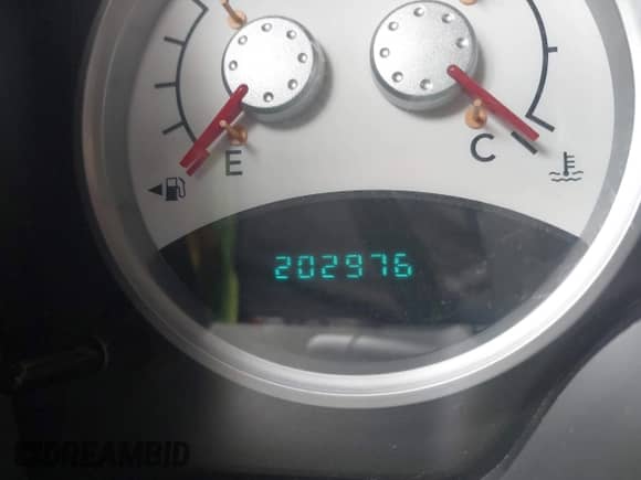 2004 Dodge Durango SLT with VIN 1D4HB48D24F210536, listed as a IAAI auction lot 42723016 with 202,976 mi miles and . Bid and sale history available at DreamBid. Image 7.