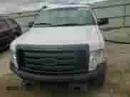 2014 Ford F-150 XL z VIN 1FTMF1CM6EKE33712, wystawiony jako Copart lot #66363225 z przebiegiem 327 215 mil mil oraz Szkoda całkowita • Salvage title. Historia ofert i sprzedaży dostępna na DreamBid. Obrazek 14.