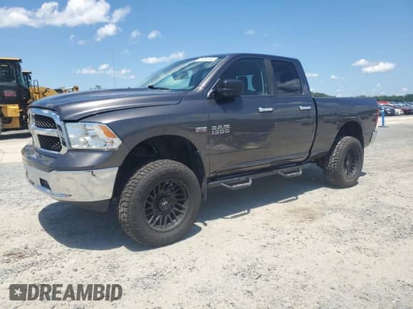 2016 Ram 1500 SLT с VIN 1C6RR7GT5GS165876, выставлен на аукционе Copart как лот 61393585 с пробегом 135 089 миль миль и Списание • Salvage title. История ставок и продаж доступна на DreamBid. Изображение 1.