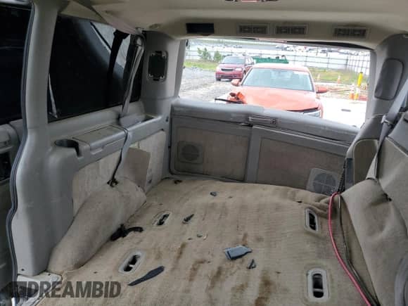 2002 Chevrolet Astro с VIN 1GNDM19X42B139364, выставлен на аукционе Copart как лот 50256915 с пробегом Не указан миль и Списание • Salvage title. История ставок и продаж доступна на DreamBid. Изображение 10.
