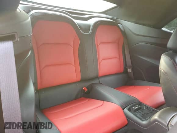 2024 Chevrolet Camaro 2SS z VIN 1G1FH3D79R0119618, wystawiony jako Copart lot #67778825 z przebiegiem 13 368 mil mil oraz Szkoda całkowita • Salvage title. Historia ofert i sprzedaży dostępna na DreamBid. Obrazek 10.