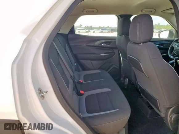 2024 Chevrolet TrailBlazer LS z VIN KL79MMS25RB097552, wystawiony jako Copart lot #69204665 z przebiegiem 41 288 mil mil oraz Szkoda całkowita • Salvage title. Historia ofert i sprzedaży dostępna na DreamBid. Obrazek 11.