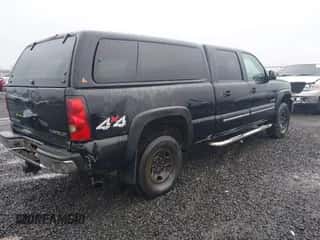 2004 Chevrolet Silverado 2500 LT с VIN 1GCGK23U84F181726, выставлен на аукционе IAAI как лот 41205379 с пробегом Не указан миль и . История ставок и продаж доступна на DreamBid. Изображение 4.