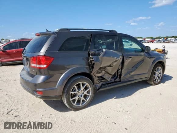 2016 Dodge Journey SXT with VIN 3C4PDCBB2GT186432, listed as a Copart auction lot 70576985 with 40,847 mi miles and Salvage title. Bid and sale history available at DreamBid. Image 3.