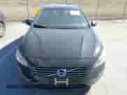2015 Volvo S60 T5 Premier с VIN YV1612TK4F2356751, выставлен на аукционе IAAI как лот 41666654 с пробегом Не указан миль и . История ставок и продаж доступна на DreamBid. Изображение 12.