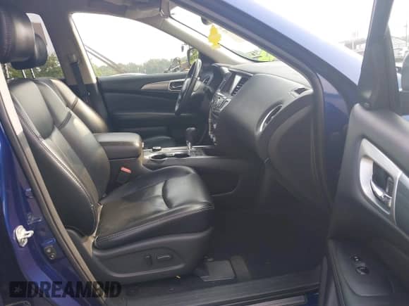 2018 Nissan Pathfinder SL with VIN 5N1DR2MM6JC666677, listed as a IAAI auction lot 42930792 with 116,143 mi miles and . Bid and sale history available at DreamBid. Image 5.