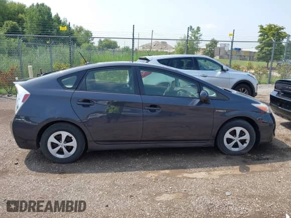 2012 Toyota Prius One with VIN JTDKN3DU2C5519048, listed as a IAAI auction lot 43027886 with 187,226 mi miles and . Bid and sale history available at DreamBid. Image 13.