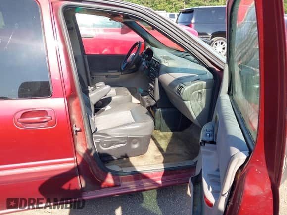 2002 Chevrolet Venture Warner Bros 1SE с VIN 1GNDX13E92D136351, выставлен на аукционе IAAI как лот 42230619 с пробегом 309 705 миль миль и . История ставок и продаж доступна на DreamBid. Изображение 5.