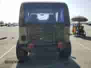 1995 Jeep Wrangler S с VIN 1J4FY19P6SP210843, выставлен на аукционе Copart как лот 84998205 с пробегом 151 629 миль миль и Чистый • Clean title. История ставок и продаж доступна на DreamBid. Изображение 6.